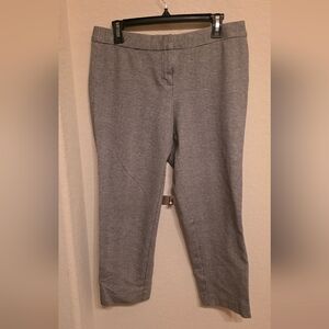 Amanda & Chelsea Gray Cropped Pants